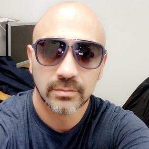 Meet your Posher, Sandro